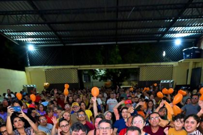 No Novo Aleixo, David reúne lideranças e mostra resultados para defender projeto de mudança no Amazonas