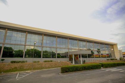Lei Orçamentária da Prefeitura de Manaus é aprovada com a previsão de R$ 10,5 bilhões para 2025