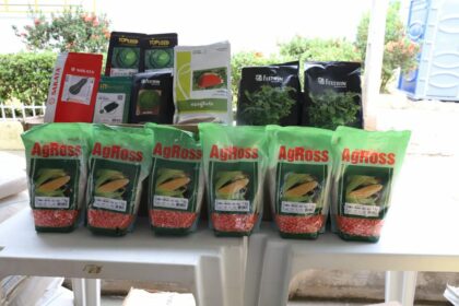 Em Iranduba, Sepror fortalece o setor primário com entregas de insumos para produtores rurais