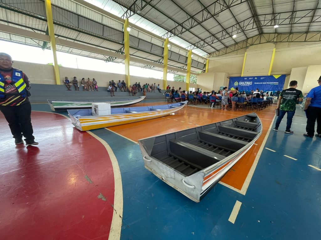Em Manaquiri, produtores rurais são beneficiados com ação de fomento ao setor primário