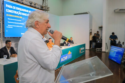 Automatização e sistema on-line do novo alvará vão mudar formato de licenciar obras na Prefeitura de Manaus