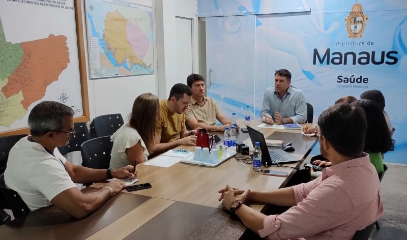 Professores da Universidade do Estado da Bahia conhecem estratégias e ações de saúde da prefeitura