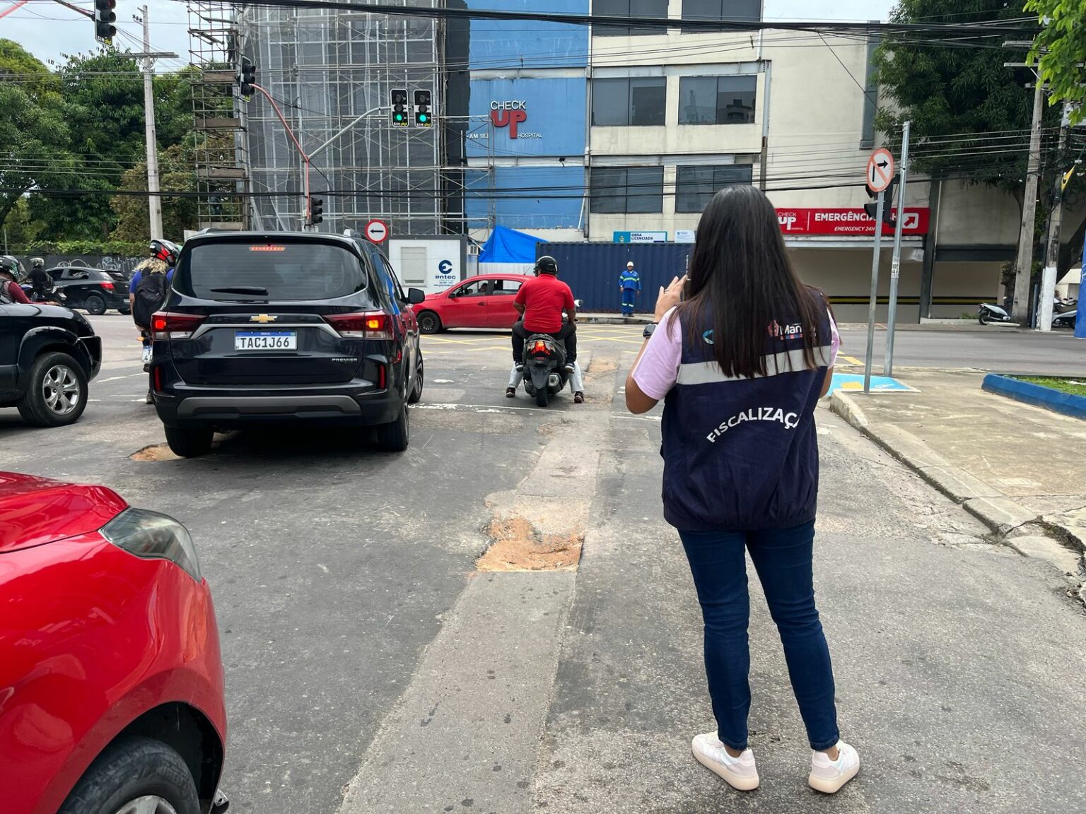 Ageman vistoria serviços da Águas de Manaus