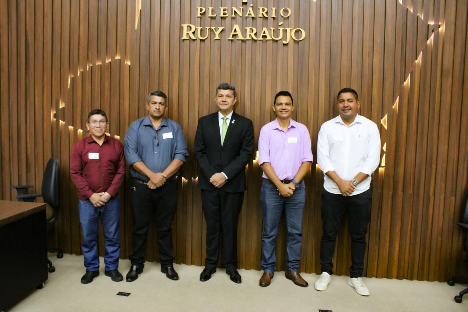 Comandante Dan defende pavimentação da estrada do Camanaus, em São Gabriel Comandante Dan defende pavimentação da estrada do Camanaus, em São Gabriel