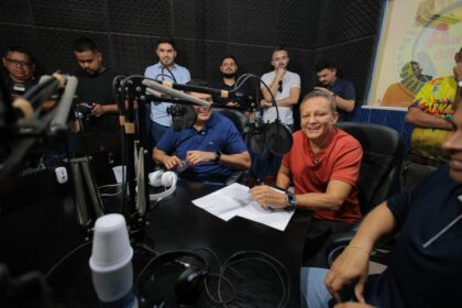 Durante festejos do aniversário de Autazes, Adjuto Afonso anuncia emenda parlamentar