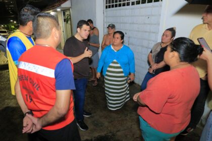Assistência a vítimas após desabamento de muro no Praça 14