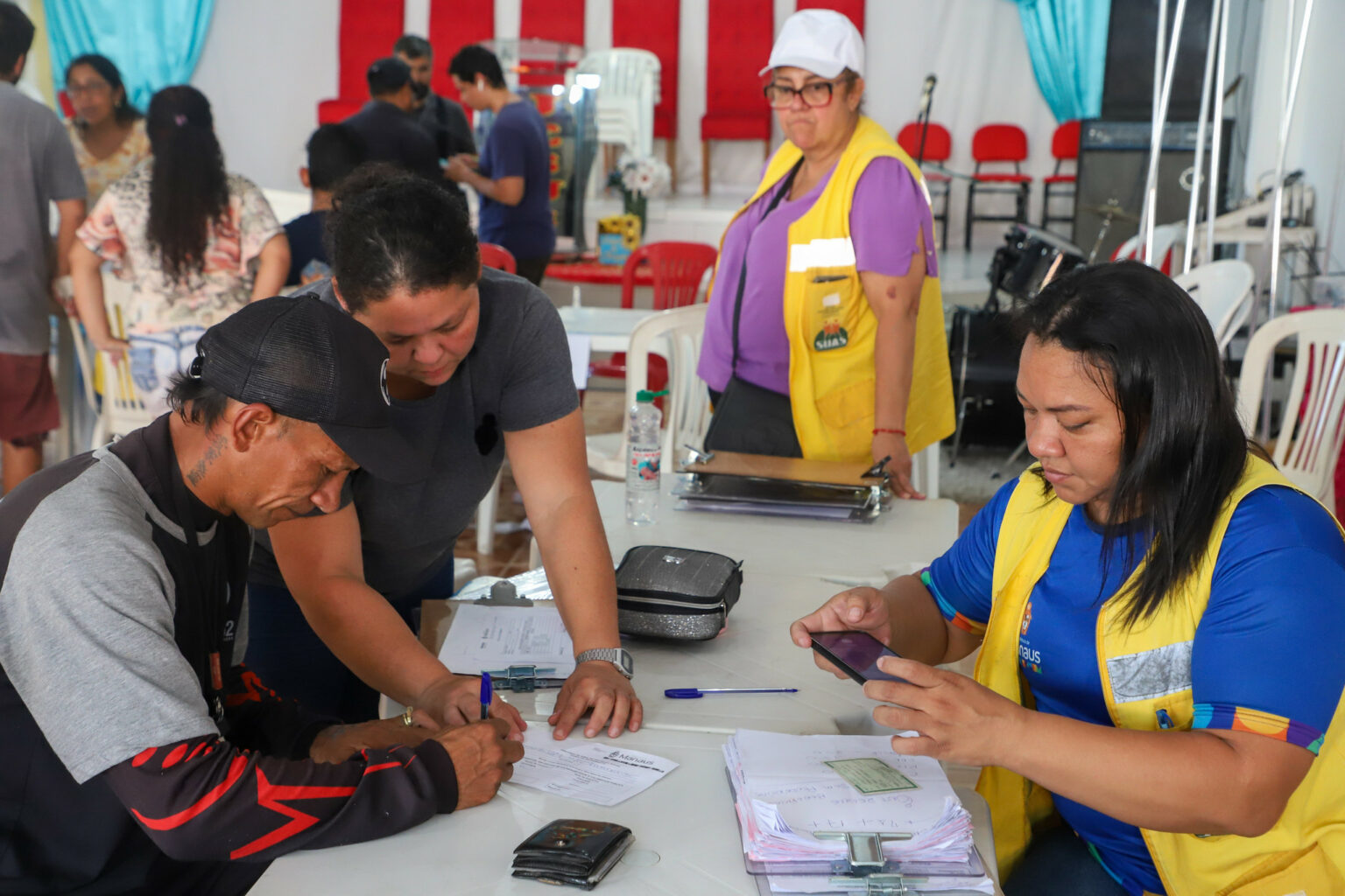 Prefeitura amplia assistência em áreas de risco após fortes chuvas