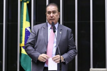 Projeto amplia lista de informações necessárias na carteira de motorista