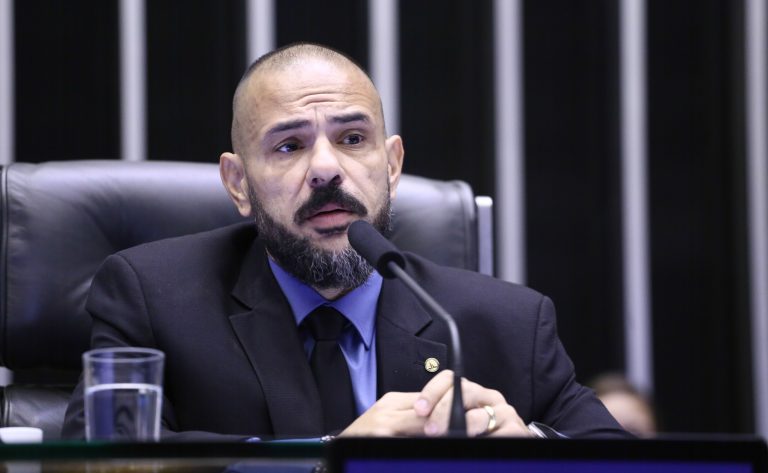 Projeto destina recursos de fundos nacionais para reforma e construção de presídios federais