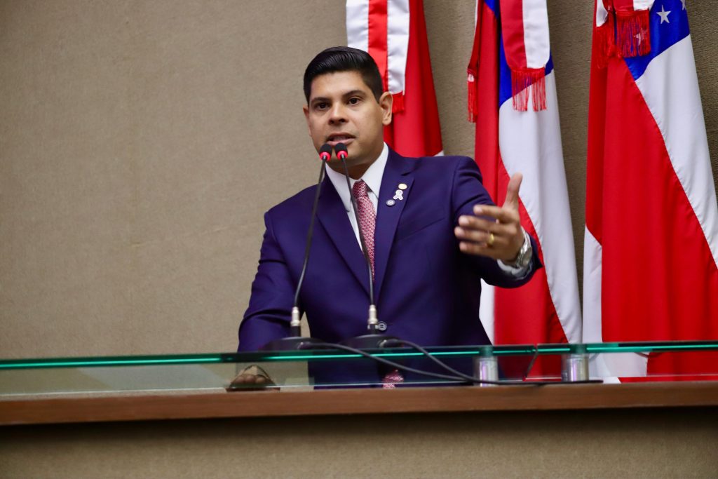 Deputado Mário César Filho solicita de DNIT providências urgentes em Apuí