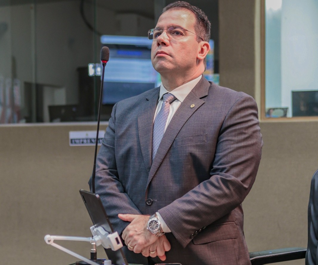 Proposta de Wilker Barreto que cria Frente Parlamentar para fomentar desenvolvimento sustentável na Amazônia é aprovada na Aleam Proposta de Wilker Barreto que cria Frente Parlamentar para fomentar desenvolvimento sustentável na Amazônia é aprovada na Aleam