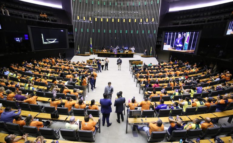 Motta cria comissão especial para debater ampliação dos direitos dos agentes de saúde