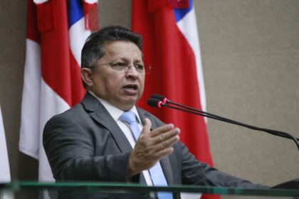 A pedido de Sinésio Campos, senador Omar Aziz apresenta emenda para ampliar alcance da Tarifa Social de Energia