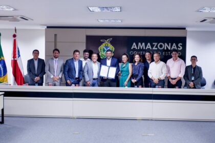 Adjuto Afonso celebra avanço de programa habitacional do Governo do Estado e reforça apoio ao 2º Feirão Amazonas Meu Lar