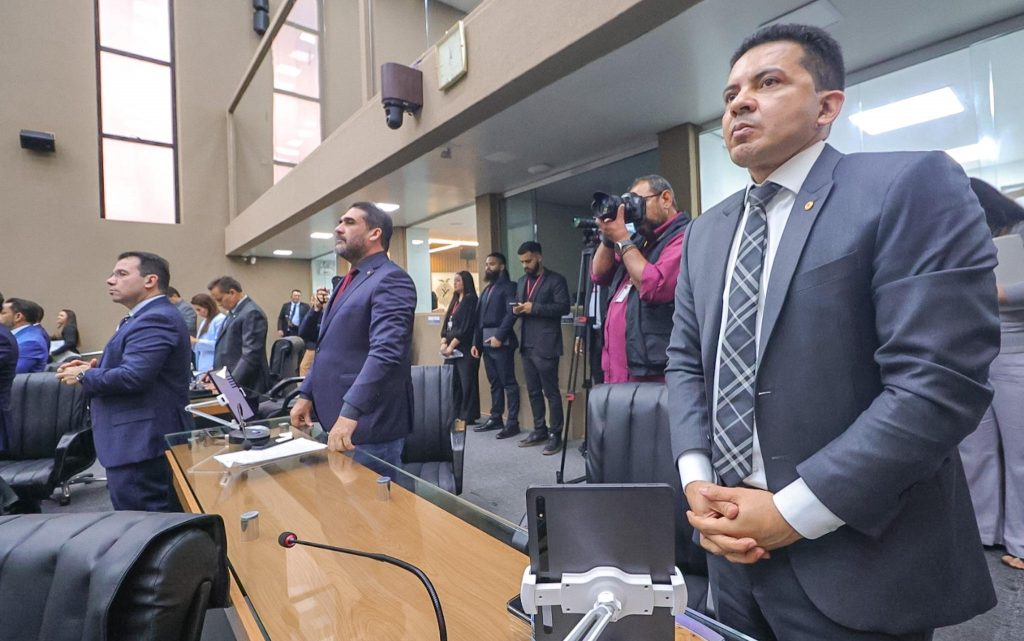 Assembleia Legislativa aprova PL de Delegado Péricles que prevê multa de até R$ 50 mil para quem desviar medicamentos distribuídos pelo Estado
