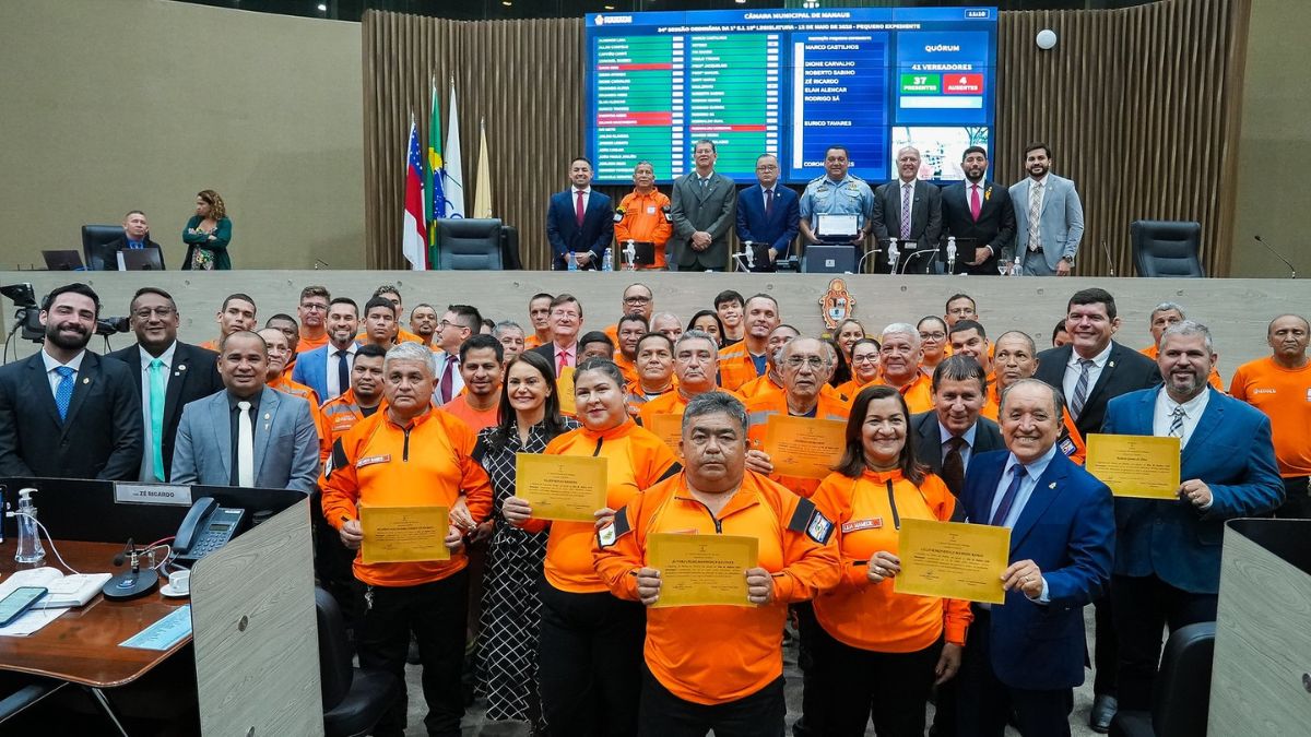 CMM homenageia Defesa Civil Municipal em Reunião Solene