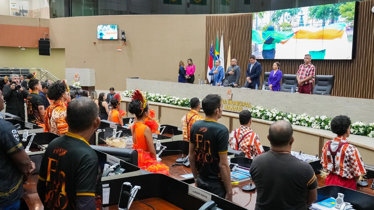 Câmara Municipal de Manaus homenageia prefeito de Rorainópolis por gesto humanitário