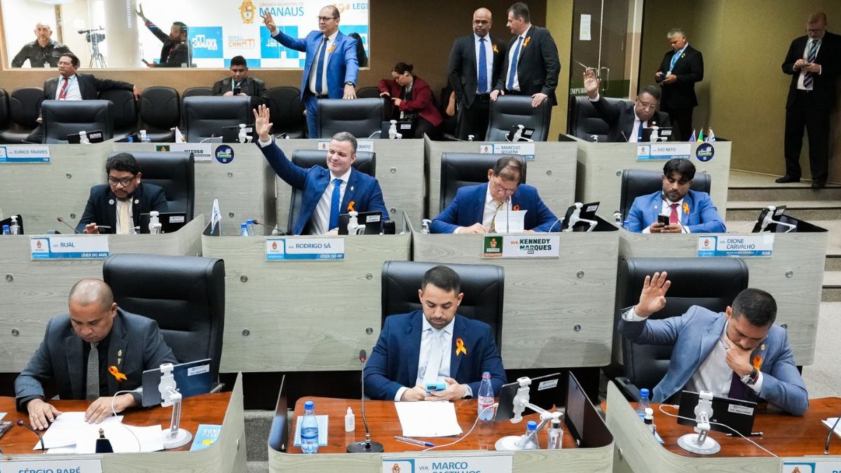 Campanhas ‘Maio Amarelo’ e ‘Maio Laranja’ são debatidas em Sessão Plenária da Câmara Municipal de Manaus