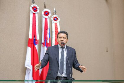 Delegado Péricles reapresenta projeto que prevê desconto no IPVA de carros elétricos no Amazonas