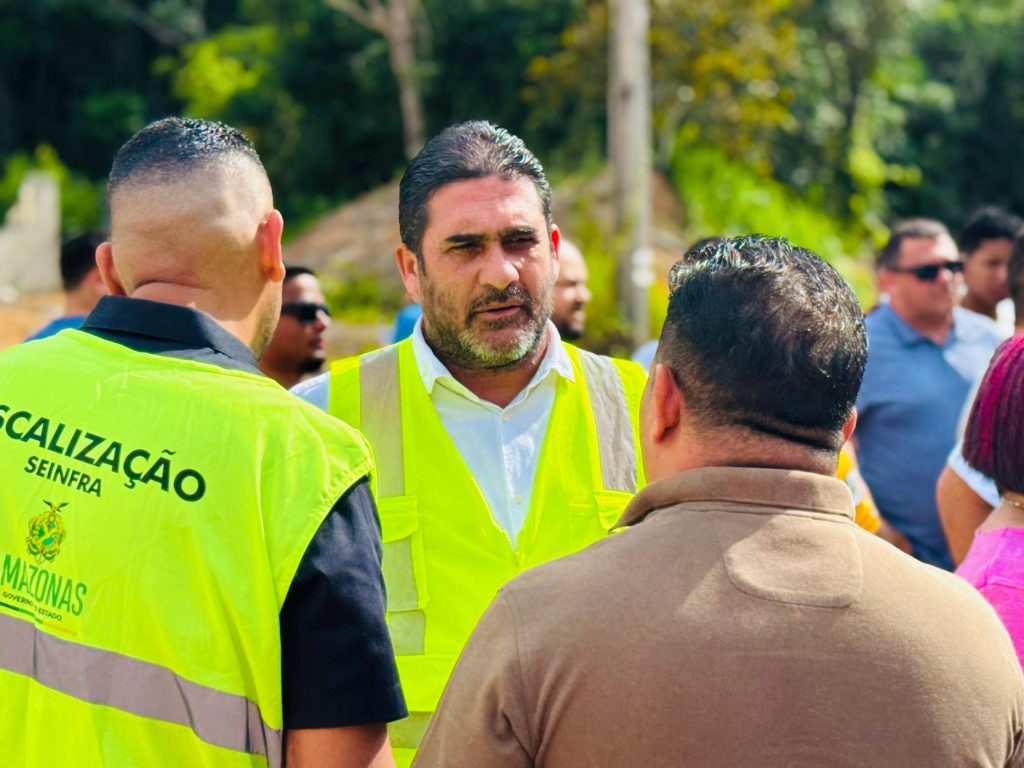 Deputado Cristiano D’Angelo acompanha retomada das obras da rodovia AM-010 Deputado Cristiano D’Angelo acompanha retomada das obras da rodovia AM-010