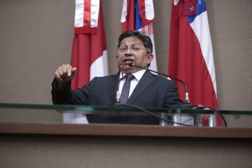 Deputado Sinésio Campos reacende discussão sobre criação de novos municípios no Amazonas
