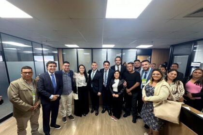 Deputado Thiago Abrahim confirma que aeroporto de Itacoatiara será contemplado com investimento de R$ 100 milhões para obras de ampliação e modernização