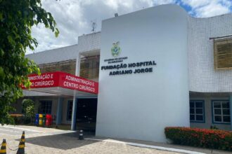 FHAJ celebra 20 anos de residência médica, com mais de 300 especialistas formados no Amazonas