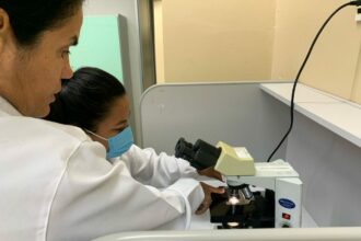FVS-RCP firma parcerias com instituições de ensino superior e fortalece estágio acadêmico sobre vigilância em saúde