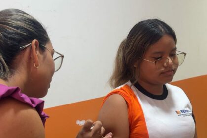 Amazonas abre campanha de vacinação nas escolas em Rio Preto da Eva