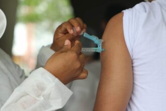 Vacinação contra gripe alcança 61,5% de cobertura no Amazonas