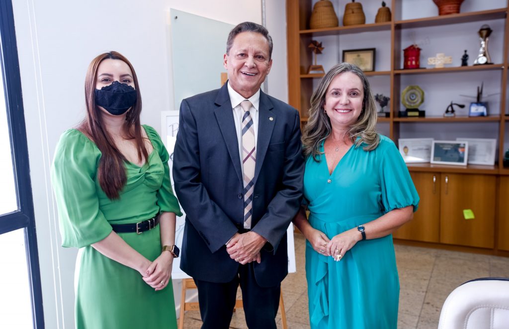 Frente Parlamentar de Empreendedorismo da Aleam renova parceria com o Sebrae-AM para capacitação de empreendedores