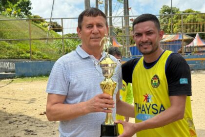 ‘Futebol é saúde e uma ferramenta de transformação e inclusão social para as comunidades’, afirma Roberto Sabino na final do futebol de areia no Jardim Petrópolis