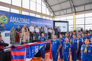 Rodrigo Sá prestigia lançamento do Programa Estadual das Escolas Cívico-Militares