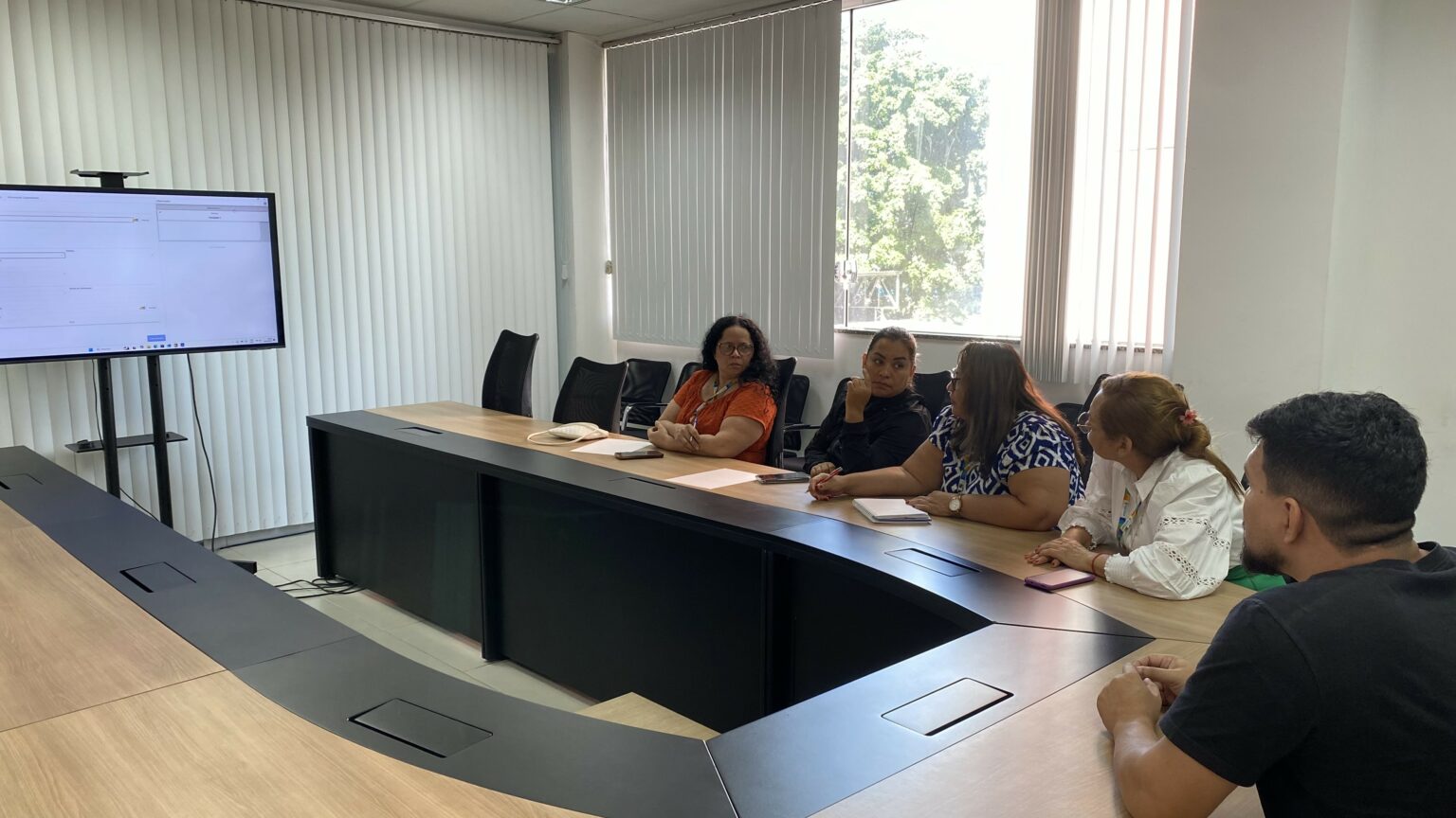 Prefeitura de Manaus promove treinamento para integração tecnológica do Disque-Denúncia ao sistema Hexagon