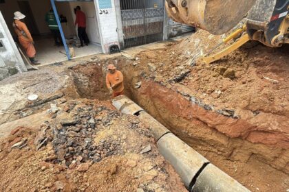 Prefeitura de Manaus avança com serviços de infraestrutura do programa ‘Mutirão no Bairro’ no Alvorada