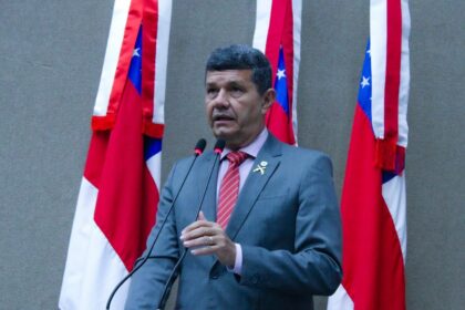 Lei de Comandante Dan poderia ter protegido idosos contra as fraudes do INSS, mas ainda aguarda regulamentação
