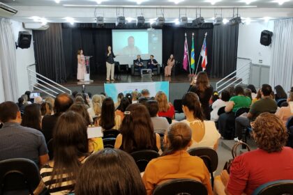 Seminário da Prefeitura de Manaus discute ações e estratégias para redução do óbito materno