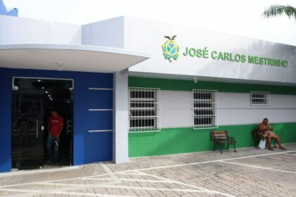 Moradores da zona centro-oeste comemoram reinauguração do Caic José Carlos Mestrinho