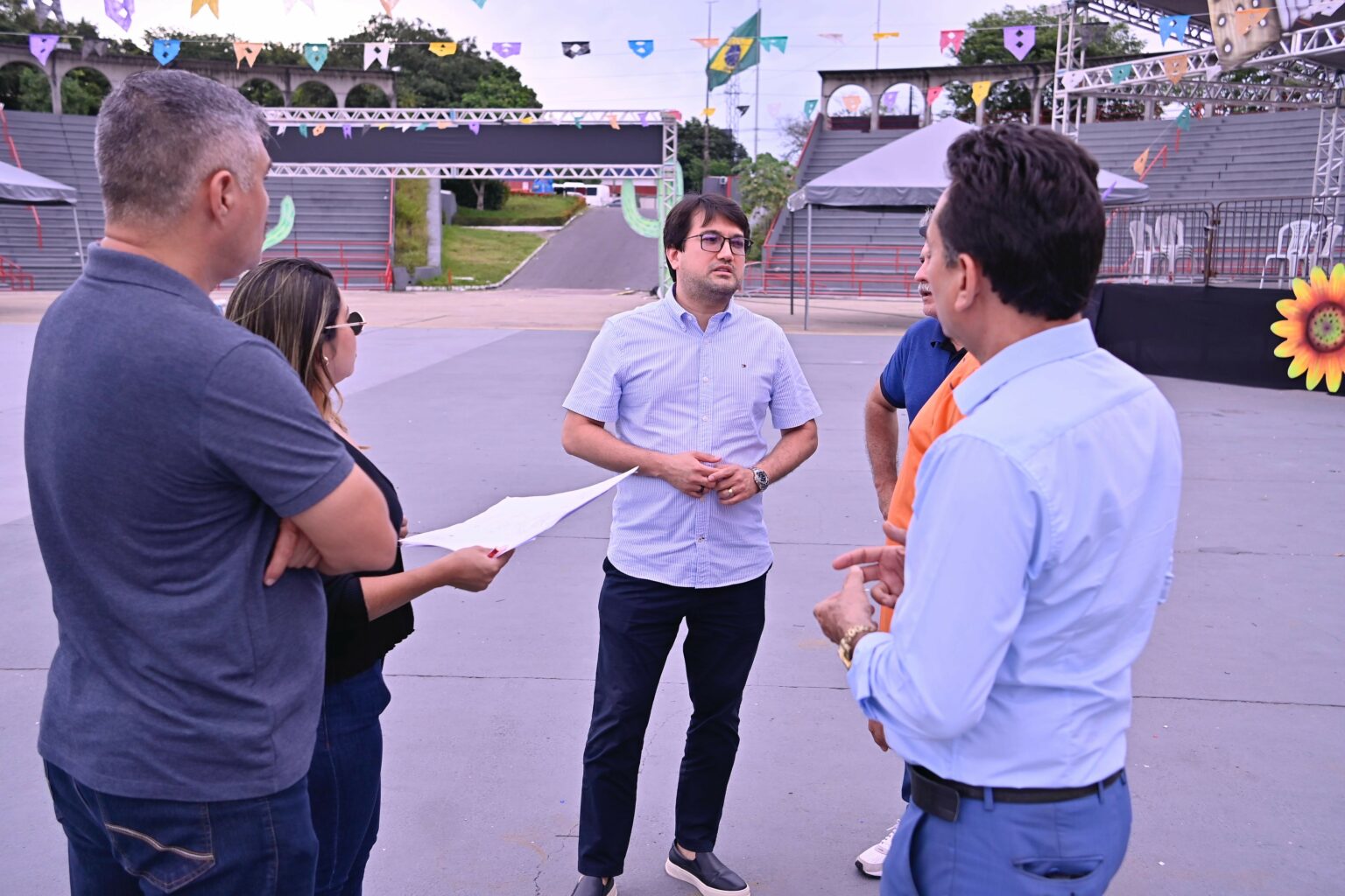 Prefeitura de Manaus realiza visita técnica no Centro Cultural dos Povos da Amazônia e confirma abertura do Festival Folclórico para o dia 31 de maio
