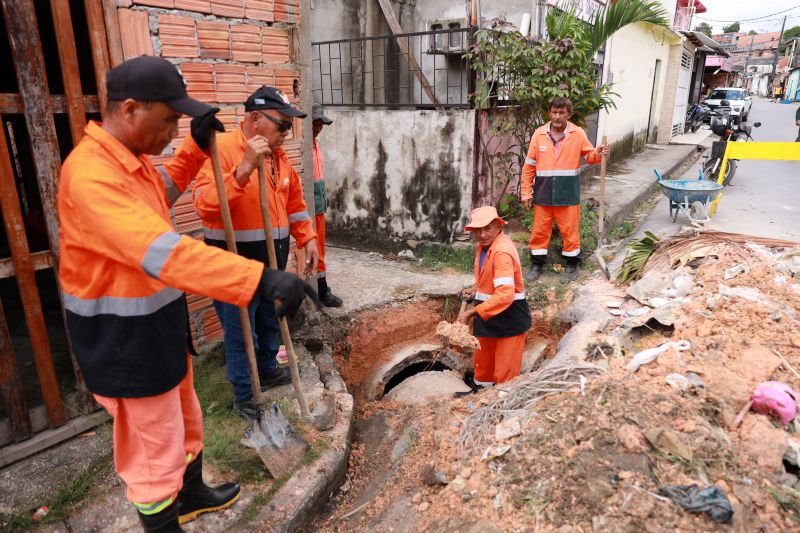 Prefeitura de Manaus recupera rede de drenagem profunda comprometida pelo acúmulo de lixo no bairro Jorge Teixeira