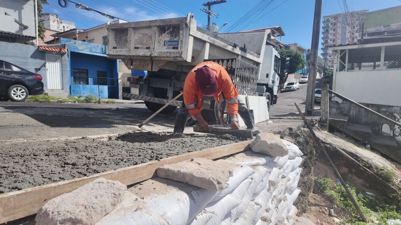Prefeitura realiza intervenções na avenida Tarumã, no Centro de Manaus