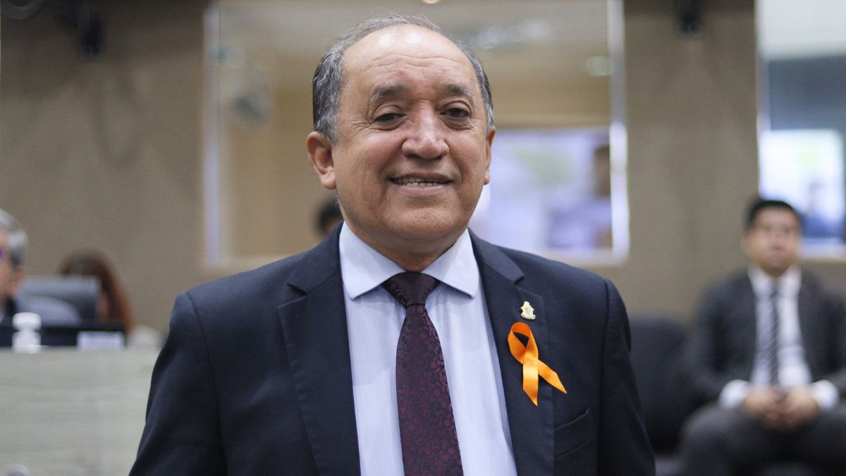 Projeto do vereador Professor Samuel visa serviço gratuito de orientação profissional nas escolas públicas
