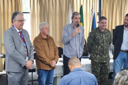 Projetos da UEA são homenageados pela Delegacia da Receita Federal em Varginha (MG)