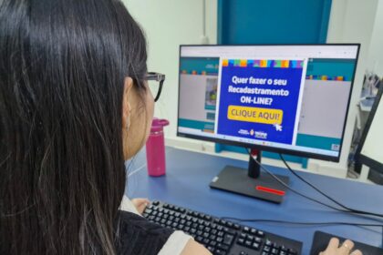 Manausprev convoca nascidos em maio para recadastramento