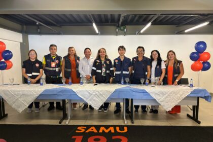 Profissionais do Samu Manaus promovem Semana de Enfermagem no mirante Lúcia Almeida