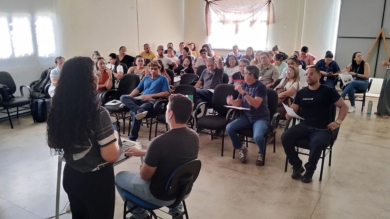 Prefeitura capacita profissionais de saúde para uso de sistema atualizado de atenção a lesões diabéticas