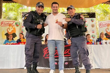 Saimon Bessa participa de formatura do Proerd e defende ampliação do programa nas escolas