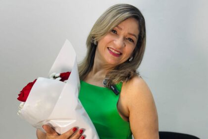 Homenageia às servidoras do Implurb em alusão ao Dia das Mães