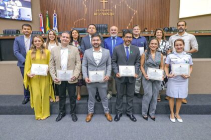 Sessão Especial: Delegado Péricles presta homenagem aos oftalmologistas do Amazonas