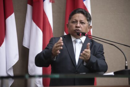 Sinésio Campos destaca investimentos do programa ‘Minha Casa, Minha Vida’ no Amazonas